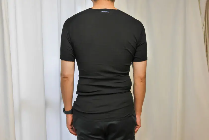 オンヨネ・ブレステックPPショートスリーブを着たところ 後ろから