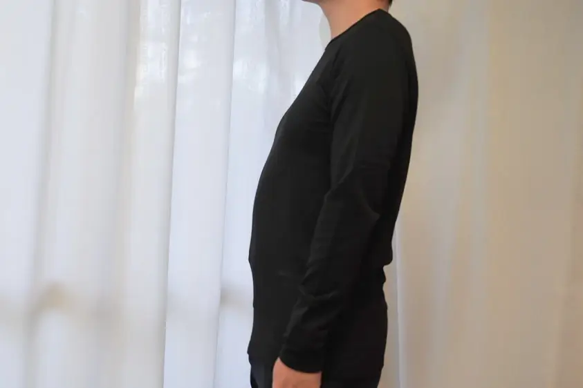 デュアリグ・ドライウォームインナーを着たところ　横